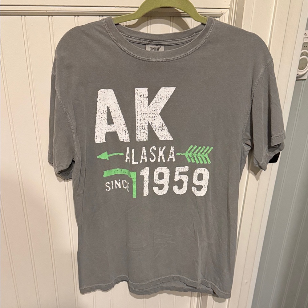 Alaska Graphic T-Shirt